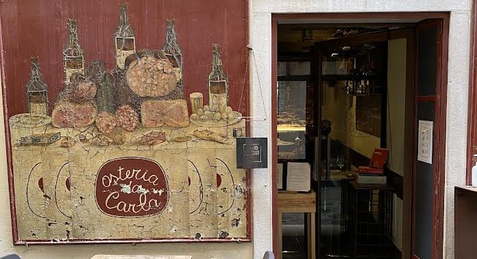 An Artist Abroad: A Trip to Venice and Paris